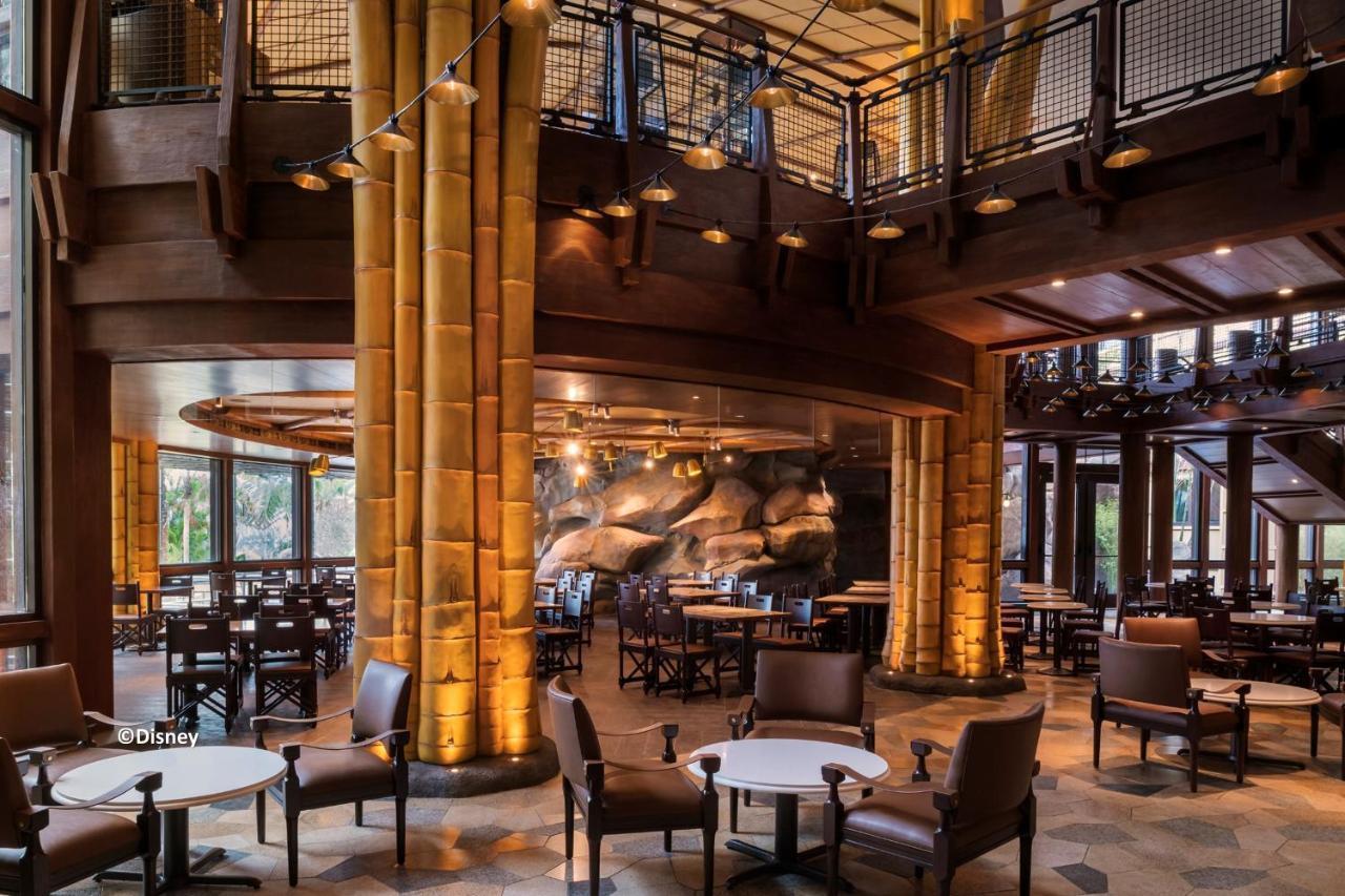 Disney Explorers Lodge Hong Kong Exterior photo Starbucks Reserve Roastery in Seattle